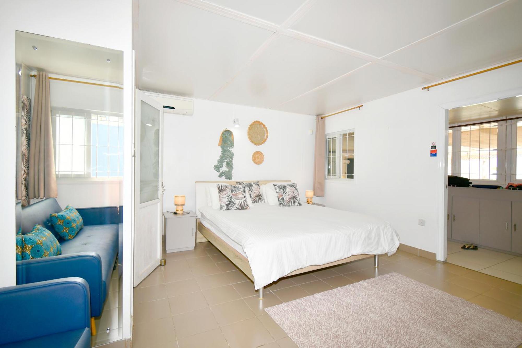 Chalet Kestrel With Pool On The Beach Riambel ภายนอก รูปภาพ