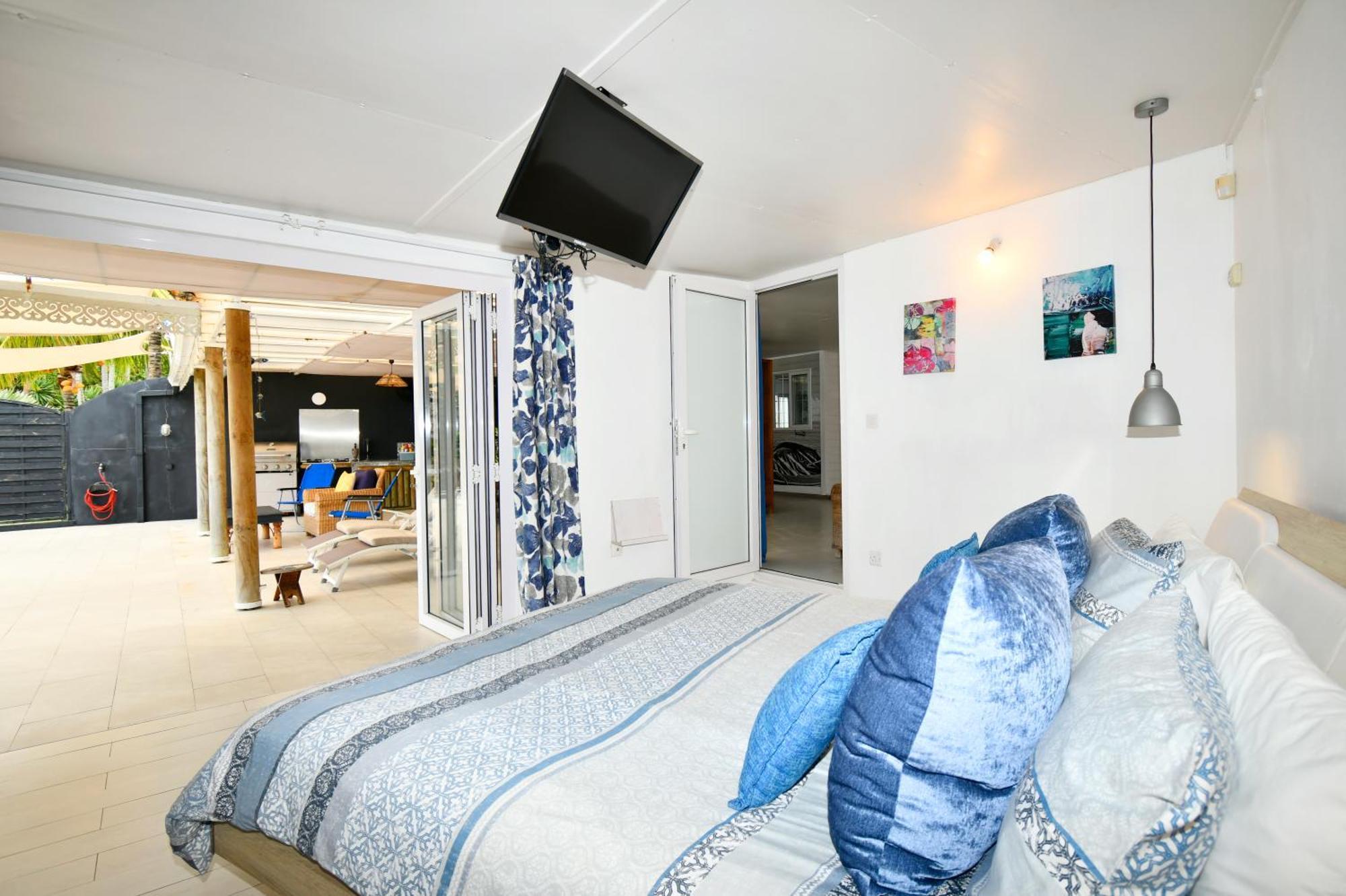 Chalet Kestrel With Pool On The Beach Riambel ภายนอก รูปภาพ