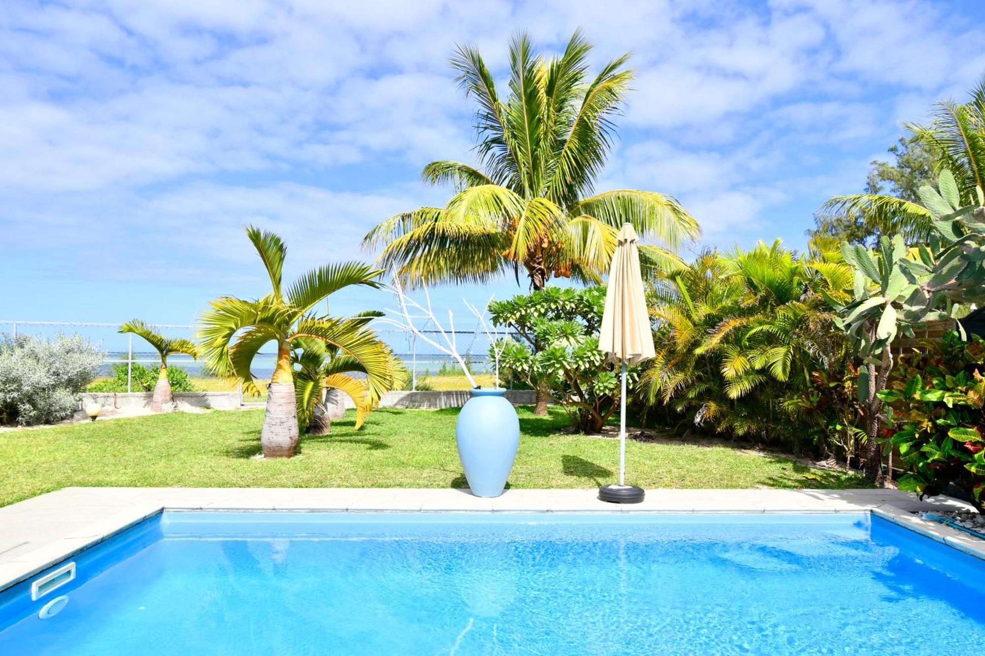 Chalet Kestrel With Pool On The Beach Riambel ภายนอก รูปภาพ