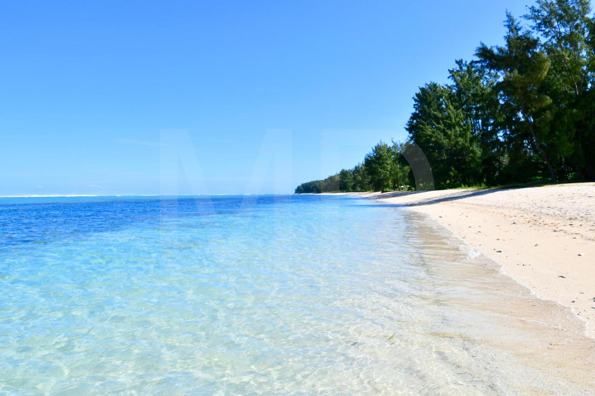 Chalet Kestrel With Pool On The Beach Riambel ภายนอก รูปภาพ