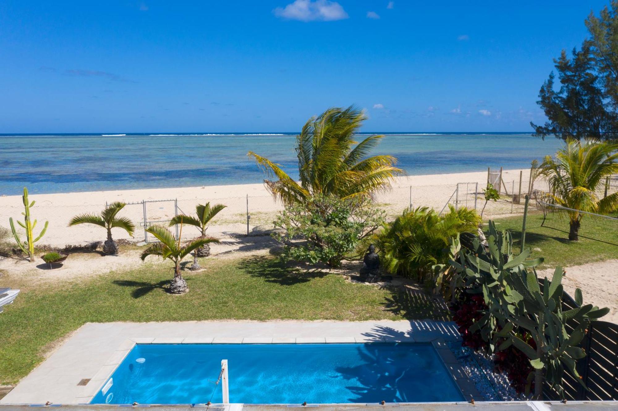 Chalet Kestrel With Pool On The Beach Riambel ภายนอก รูปภาพ